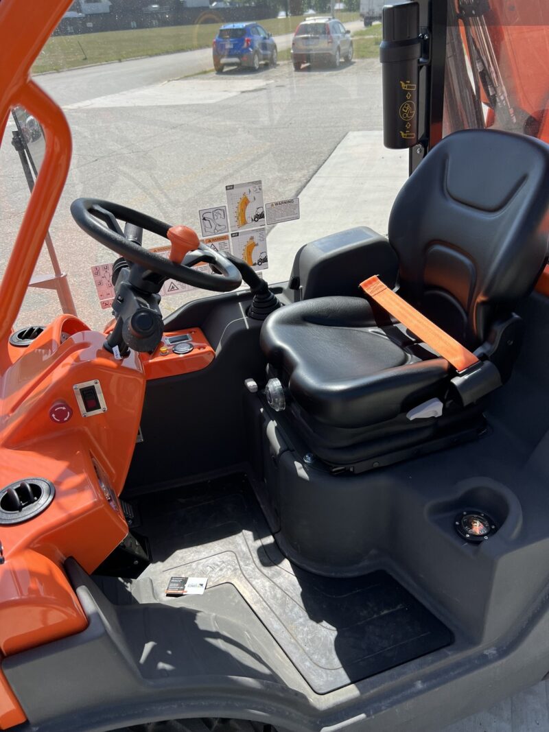 JLG/Skytrak 3013 Telehandler - Image 5