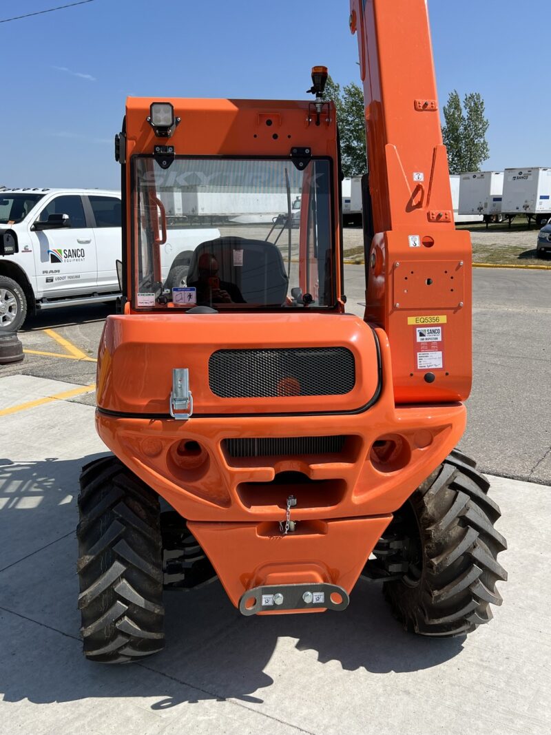 JLG/Skytrak 3013 Telehandler - Image 2